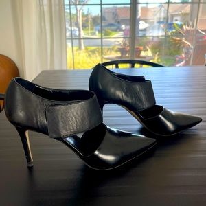 M Gemi Black Heels - size 41